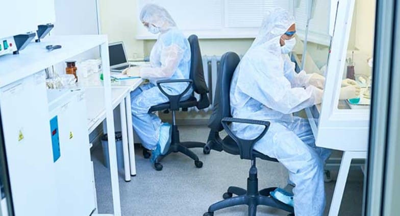Sampul artikel Cara Terbaik untuk Mempertahankan Standar Cleanroom