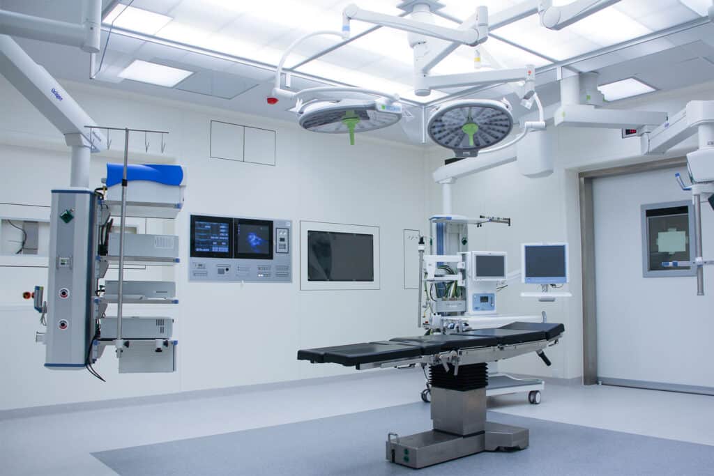 faktor penting dalam surgical cleanroom