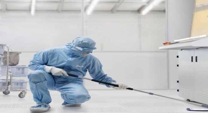 Sampul artikel Keuntungan Penggunaan Produk Cleanroom dan ESD dalam Industri Farmasi