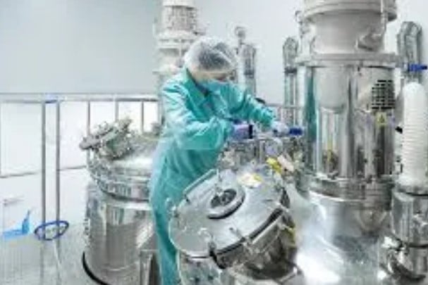 Sampul artikel Mengapa Filter Udara di Ruang Bebas Debu untuk Industri Itu Penting