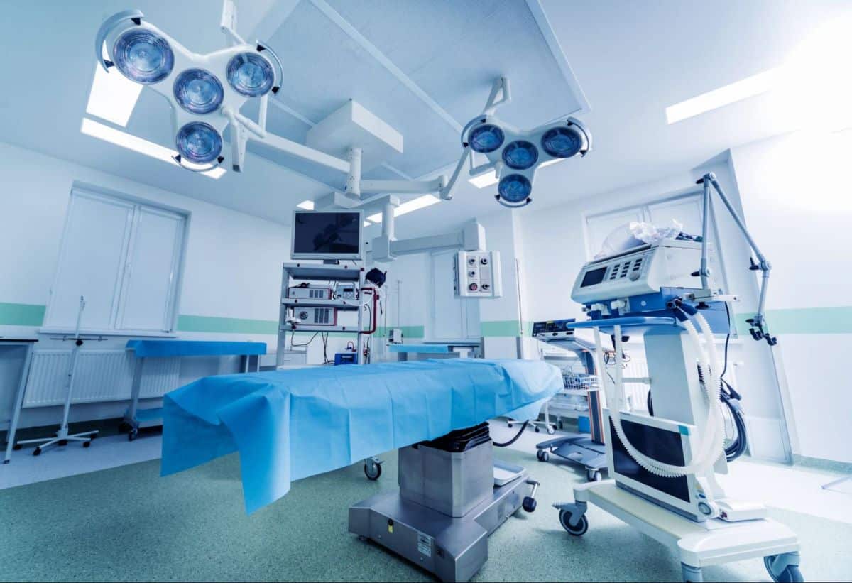 Operating Room: Ruangan Penting untuk Prosedur Bedah yang Steril dan Aman