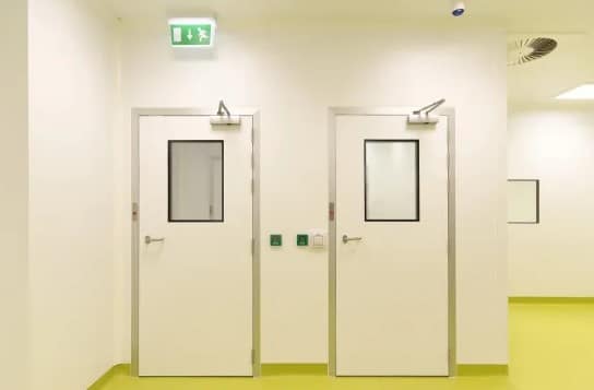 Sampul artikel Pentingnya Penggunaan Pintu yang Tepat untuk Clean Room