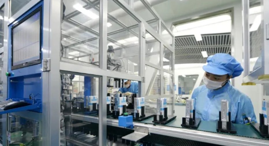 Sampul artikel Mengapa Clean Room Menjadi Kunci Produksi Baterai Lithium-Ion