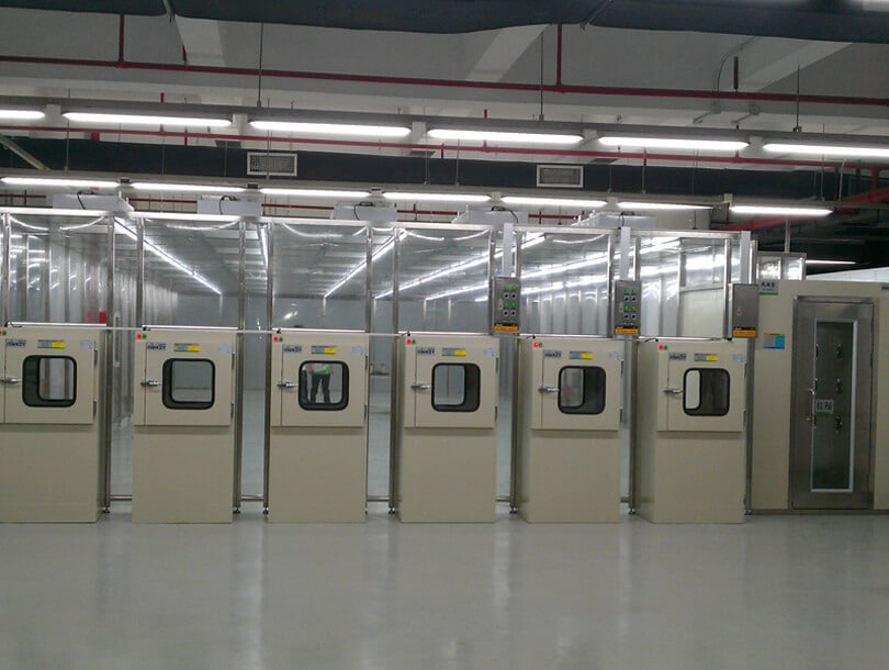 Peran Air Shower dan Passbox dalam Meningkatkan Sterilisasi di Cleanroom