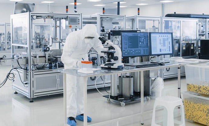 Sampul artikel Tips Mengurangi Risiko Kontaminasi di Clean Room Industri Medis