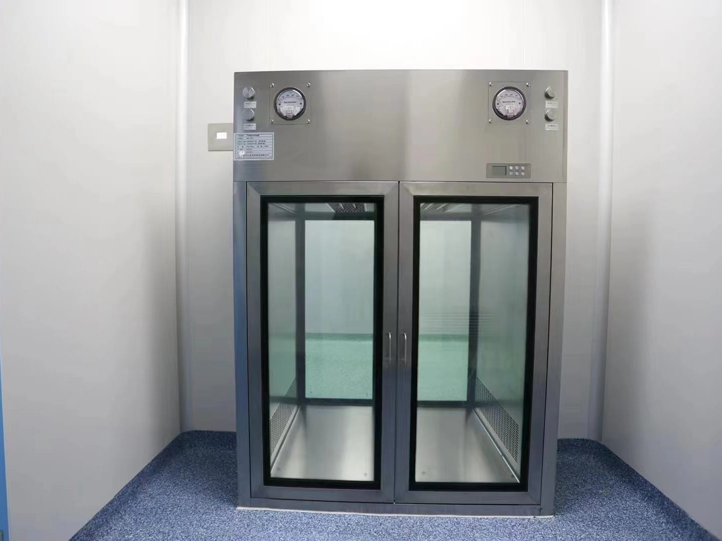 Air Shower Pass Box: Solusi Efektif untuk Menghindari Kontaminasi