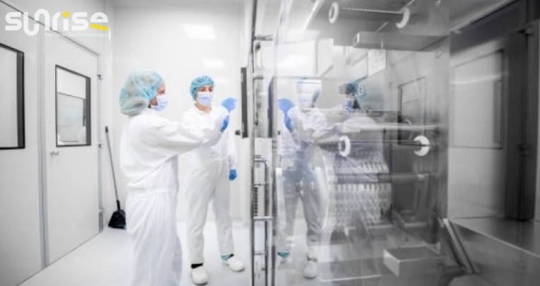 Sampul artikel Apa yang Harus Diperhatikan dalam Menjaga Cleanroom di Ruang Operasi