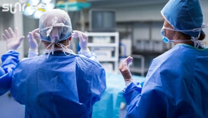 Sampul artikel Ruang Operasi yang Aman dan Steril dengan Sistem Cleanroom
