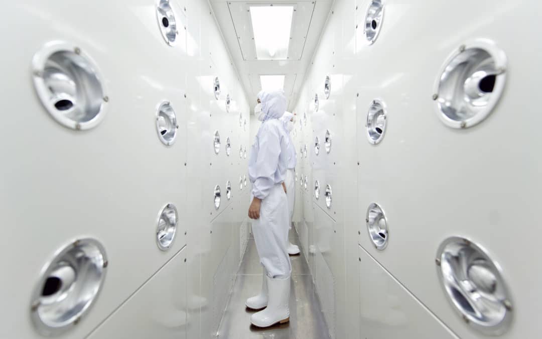 peran air shower dalam cleanroom