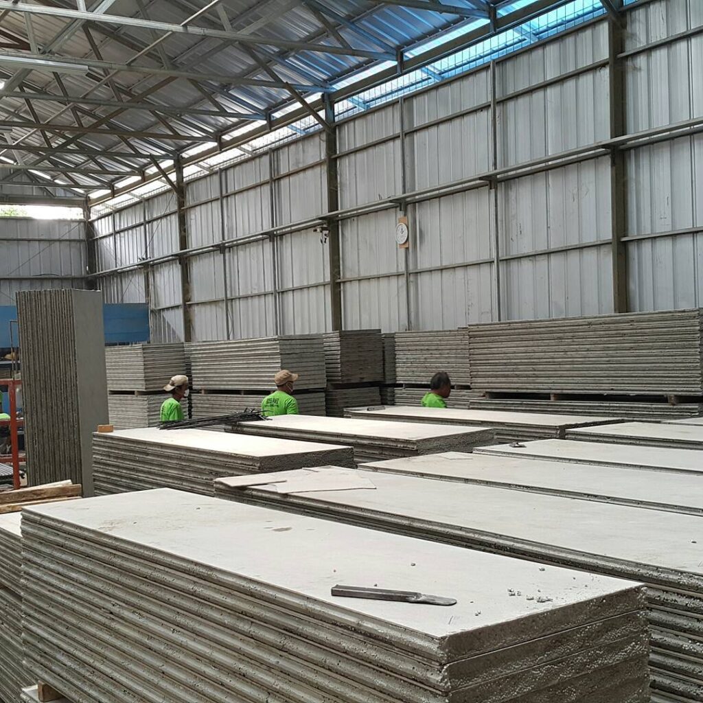 perawatan dan daya tahan sandwich panel